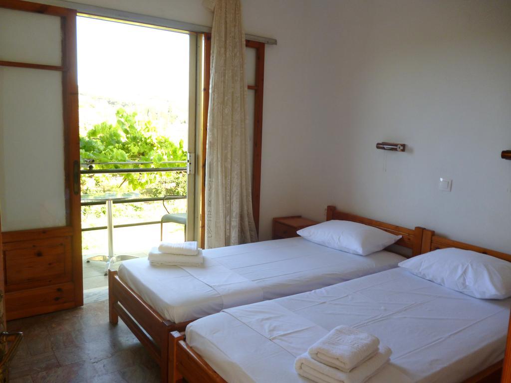 Giannis Apartment Agios Georgios Pagon Exterior photo
