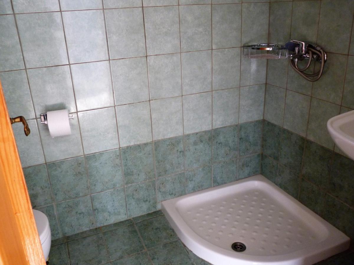 Giannis Apartment Agios Georgios Pagon Exterior photo